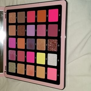 Vol.4 norvina palette